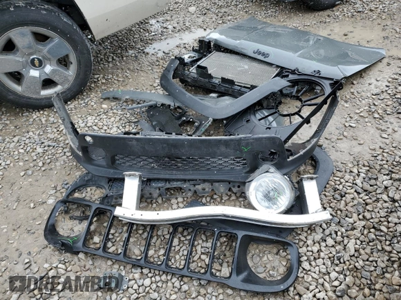 2022 Jeep Renegade Altitude z VIN ZACNJDE19NPN68225, wystawiony jako Copart lot #49124715 z przebiegiem 63 418 mil mil oraz Szkoda całkowita • Salvage title. Historia ofert i sprzedaży dostępna na DreamBid. Obrazek 14.