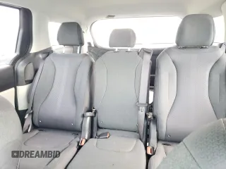 2024 Kia Carnival LX with VIN KNDNB5H32R6371246, listed as a Copart auction lot 74049434 with 28,309 mi miles and Salvage Title. Bid and sale history available at carsss.com. Image 10.