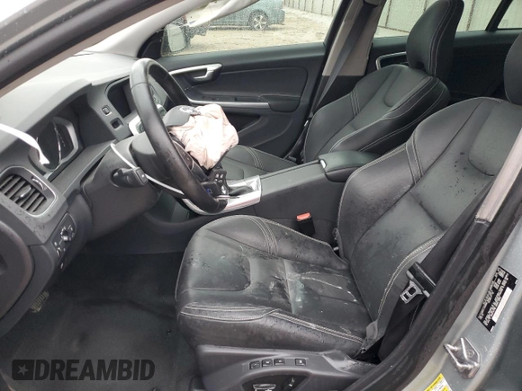 2018 Volvo S60 Dynamic with VIN YV126MFL7J2459560, listed as a Copart auction lot 82999494 with 47,513 mi miles and Salvage Title. Bid and sale history available at carsss.com. Image 7.