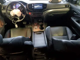 2021 Honda Passport EX-L z VIN 5FNYF8H56MB032927, wystawiony jako Copart lot #45154915 z przebiegiem 69 771 mil mil oraz Szkoda całkowita • Salvage title. Historia ofert i sprzedaży dostępna na DreamBid. Obrazek 8.