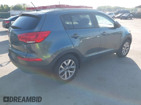 2015 Kia Sportage LX with VIN KNDPBCAC2F7764189, listed as a IAAI auction lot 42144059 with 181,247 mi miles and . Bid and sale history available at carsss.com. Image 4.
