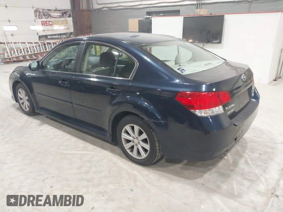 2012 Subaru Legacy 2.5i Premium with VIN 4S3BMBG64C3009192, listed as a IAAI auction lot 42111170 with 161,378 mi miles. Bid and sale history available at carsss.com. Image 3.