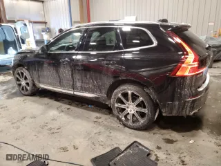 2020 Volvo XC60 Inscription with VIN YV4102RL5L1432205, listed as a Copart auction lot 45481775 with 56,331 mi miles and Salvage Title. Bid and sale history available at carsss.com. Image 2.