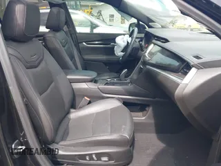 2020 Cadillac XT6 AWD Premium Luxury with VIN 1GYKPDRS6LZ223623, listed as a IAAI auction lot 42075097 with 40,770 mi miles and . Bid and sale history available at DreamBid. Image 5.