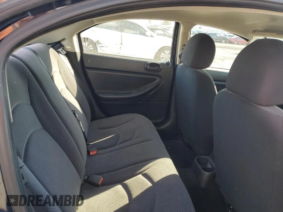 2006 Dodge Stratus SXT z VIN 1B3EL46R46N185788, wystawiony jako Copart lot #71580104 z przebiegiem 104 390 mil mil oraz Szkoda całkowita • Salvage title. Historia ofert i sprzedaży dostępna na DreamBid. Obrazek 10.
