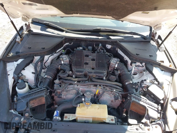 2014 Infiniti Q50 Premium with VIN JN1BV7AR0EM686530, listed as a IAAI auction lot 40381908 with 228,156 mi miles. Bid and sale history available at carsss.com. Image 10.