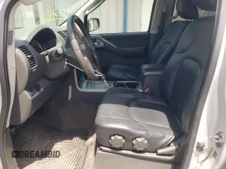 2012 Nissan Pathfinder S z VIN 5N1AR1NN4CC626315, wystawiony jako Copart lot #57136535 z przebiegiem 127 193 mil mil oraz Szkoda całkowita • Salvage title. Historia ofert i sprzedaży dostępna na DreamBid. Obrazek 7.