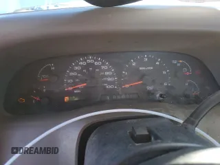 2004 Ford F-250 XL с VIN 1FTNF20L34ED15247, выставлен на аукционе Copart как лот 88119525 с пробегом 336 410 миль миль и Списание • Salvage title. История ставок и продаж доступна на DreamBid. Изображение 9.