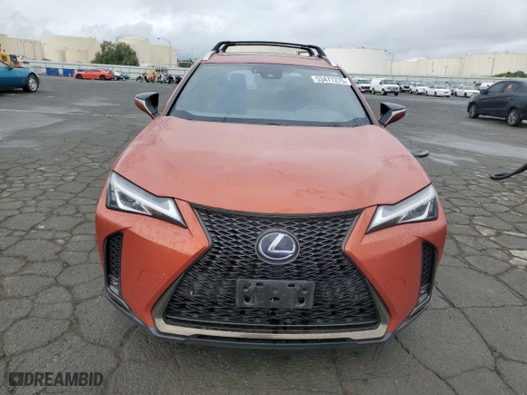 2020 Lexus UX with VIN JTHR9JBH1L2026913, listed as a Copart auction lot 53477275 with 56,518 mi miles and Salvage Title. Bid and sale history available at carsss.com. Image 5.