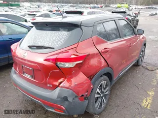 2019 Nissan Kicks S with VIN 3N1CP5CU4KL566997, listed as a IAAI auction lot 41773814 with 42,130 mi miles. Bid and sale history available at carsss.com. Image 4.