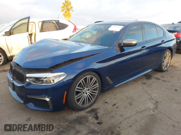 2019 BMW 5 Series M550i xDrive z VIN WBAJB9C54KB288992, wystawiony jako IAAI lot #41302127 z przebiegiem 48 418 mil mil oraz . Historia ofert i sprzedaży dostępna na DreamBid. Obrazek 17.