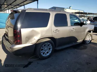 2007 GMC Yukon SLE w/3SA with VIN 1GKFC13CX7J279883, listed as a Copart auction lot 87692925 with 197,461 mi miles and Salvage Title. Bid and sale history available at carsss.com. Image 3.