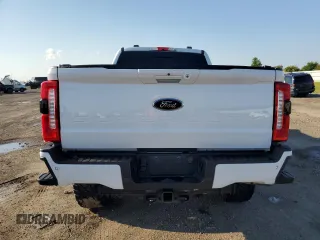 2024 Ford F-250 XL z VIN 1FT8W2BM3REC31696, wystawiony jako Copart lot #56324085 z przebiegiem Nie podano mil oraz Szkoda całkowita • Salvage title. Historia ofert i sprzedaży dostępna na DreamBid. Obrazek 6.