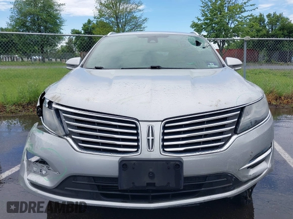 2017 Lincoln MKC Reserve z VIN 5LMCJ3D97HUL53966, wystawiony jako IAAI lot #42248077 z przebiegiem 55 245 mil mil oraz . Historia ofert i sprzedaży dostępna na DreamBid. Obrazek 12.