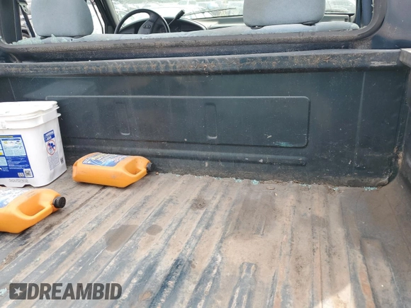 1993 Ford F-150 z VIN 2FTDF15N5PCA67965, wystawiony jako Copart lot #71253404 z przebiegiem Nie podano mil oraz Szkoda całkowita • Salvage title. Historia ofert i sprzedaży dostępna na DreamBid. Obrazek 10.