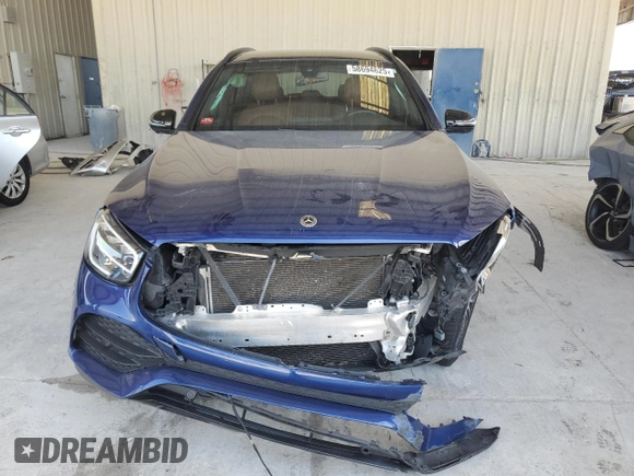 2021 Mercedes-Benz GLC 300 z VIN W1N0G8DB5MV268307, wystawiony jako Copart lot #58694625 z przebiegiem Nie podano mil oraz Nie do naprawy • Non repairable. Historia ofert i sprzedaży dostępna na DreamBid. Obrazek 5.