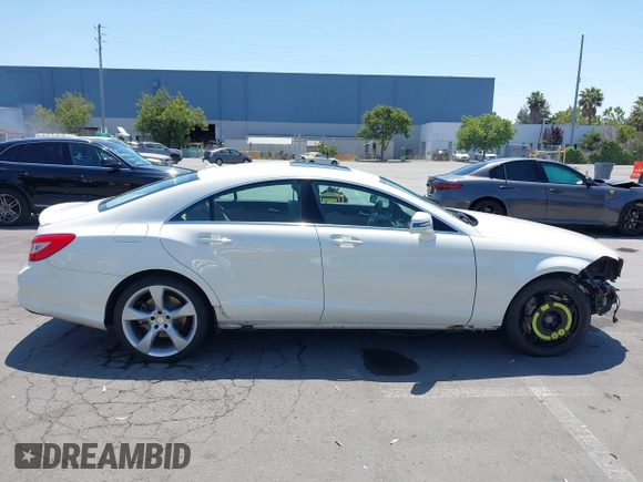 2014 Mercedes-Benz CLS 550 with VIN WDDLJ7DB6EA102554, listed as a IAAI auction lot 42451281 with 67,592 mi miles and . Bid and sale history available at DreamBid. Image 14.