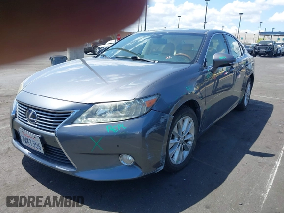 2013 Lexus ES 300h with VIN JTHBW1GG0D2020225, listed as a IAAI auction lot 41949955 with 100,052 mi miles and . Bid and sale history available at DreamBid. Image 17.