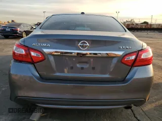 2016 Nissan Altima SR with VIN 1N4BL3AP7GC179505, listed as a Copart auction lot 42231805 with 71,167 mi miles and Salvage Title. Bid and sale history available at carsss.com. Image 6.