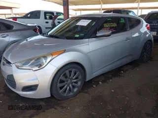 2012 Hyundai Veloster w/Black Int z VIN KMHTC6AD2CU052067, wystawiony jako IAAI lot #42261316 z przebiegiem 187 234 mil mil oraz . Historia ofert i sprzedaży dostępna na DreamBid. Obrazek 17.