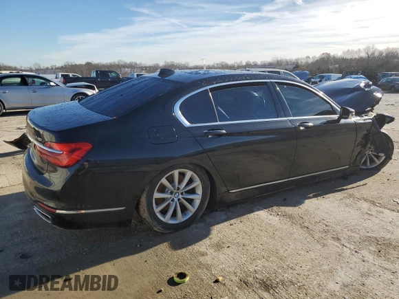 2018 BMW 7 Series 740i xDrive with VIN WBA7E4C53JGV24022, listed as a Copart auction lot 84907394 with 0 mi miles and Salvage Title. Bid and sale history available at carsss.com. Image 3.