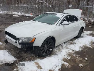 2009 Audi A5 z VIN WAUDK78T49A050911, wystawiony jako IAAI lot #41560381 z przebiegiem 87 652 mil mil oraz . Historia ofert i sprzedaży dostępna na DreamBid. Obrazek 2.