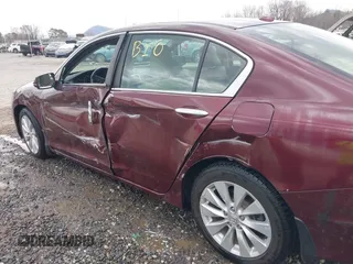 2013 Honda Accord Sdn EX-L with VIN 1HGCR2F87DA079776, listed as a IAAI auction lot 41666417 with 73,149 mi miles. Bid and sale history available at carsss.com. Image 18.