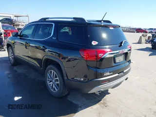 2017 GMC Acadia SLE z VIN 1GKKNLLS5HZ197929, wystawiony jako IAAI lot #41486418 z przebiegiem 132 536 mil mil oraz . Historia ofert i sprzedaży dostępna na DreamBid. Obrazek 3.