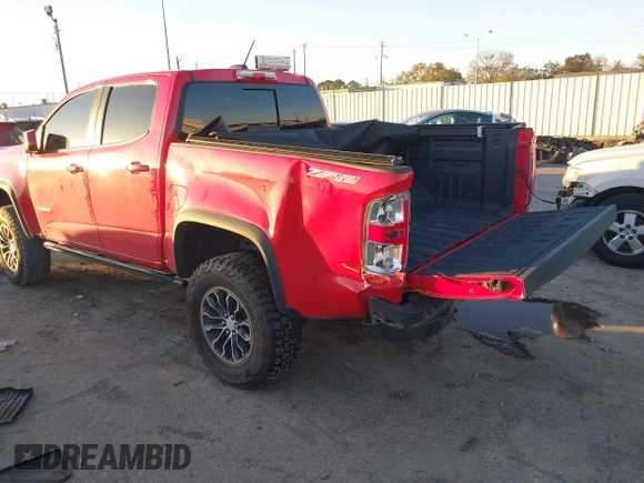2018 Chevrolet Colorado 4WD ZR2 with VIN 1GCGTEEN7J1155034, listed as a IAAI auction lot 41157795 with 54,005 mi miles. Bid and sale history available at carsss.com. Image 3.