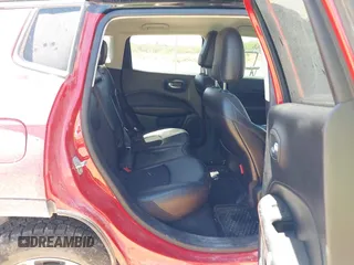 2020 Jeep Compass Trailhawk with VIN 3C4NJDDB8LT195701, listed as a IAAI auction lot 39306924 with 100,006 mi miles and . Bid and sale history available at DreamBid. Image 8.