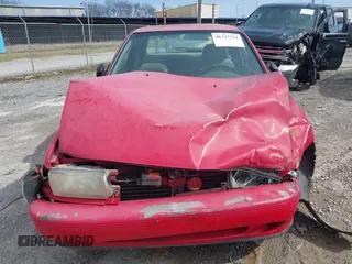 1993 Nissan Sentra z VIN 1N4EB32H7PC770697, wystawiony jako IAAI lot #41727754 z przebiegiem 210 152 mil mil oraz . Historia ofert i sprzedaży dostępna na DreamBid. Obrazek 12.