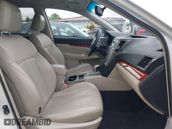 2011 Subaru Outback Limited Power Moon с VIN 4S4BRBKC2B3415559, выставлен на аукционе IAAI как лот 42244683 с пробегом 239 280 миль миль и . История ставок и продаж доступна на DreamBid. Изображение 5.