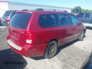 2008 Hyundai Entourage GLS с VIN KNDMC233586047592, выставлен на аукционе IAAI как лот 42541386 с пробегом 305 770 миль миль и . История ставок и продаж доступна на DreamBid. Изображение 4.