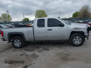2012 Chevrolet Silverado 1500 LT with VIN 1GCRKSE79CZ217291, listed as a IAAI auction lot 42080663 with 250,090 mi miles. Bid and sale history available at carsss.com. Image 13.