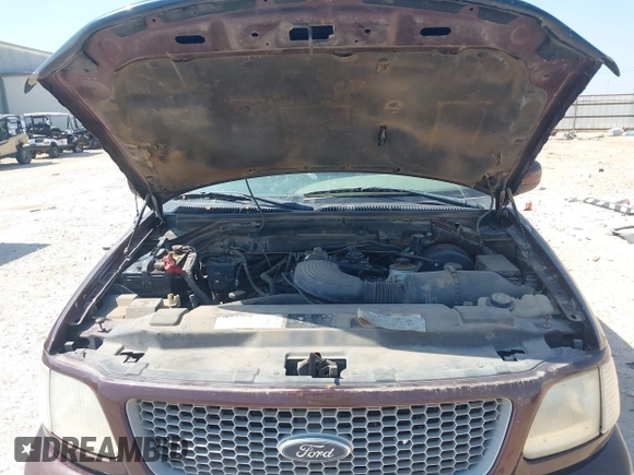 2003 Ford F-150 XLT with VIN 1FTRW07LX3KC09941, listed as a IAAI auction lot 42035068 with 137,762 mi miles. Bid and sale history available at carsss.com. Image 10.