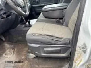 2012 Ram 2500 ST z VIN 3C6TD5HT7CG170151, wystawiony jako IAAI lot #42806496 z przebiegiem 192 475 mil mil oraz . Historia ofert i sprzedaży dostępna na DreamBid. Obrazek 38.