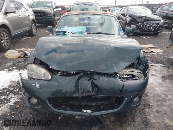 2001 Mazda MX-5 Miata z VIN JM1NB353510216609, wystawiony jako IAAI lot #41298866 z przebiegiem 183 388 mil mil oraz . Historia ofert i sprzedaży dostępna na DreamBid. Obrazek 12.