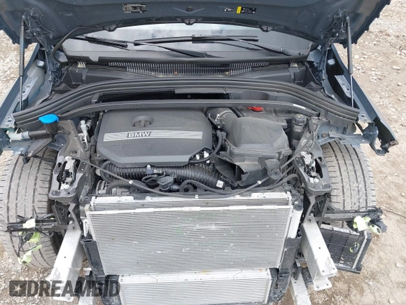2023 BMW X1 xDrive28i z VIN WBX73EF06P5W75006, wystawiony jako IAAI lot #42235317 z przebiegiem 22 890 mil mil oraz . Historia ofert i sprzedaży dostępna na DreamBid. Obrazek 10.