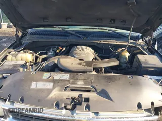 2002 Chevrolet Suburban Z71 with VIN 3GNFK16Z42G199561, listed as a IAAI auction lot 41442707 with 229,823 mi miles. Bid and sale history available at carsss.com. Image 10.