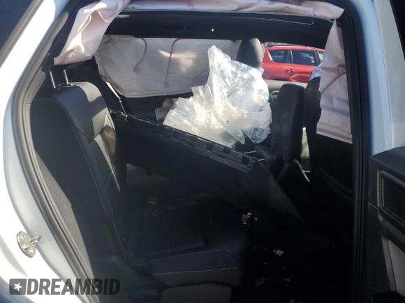 2021 Volkswagen Atlas SE z VIN 1V2RE2CA8MC203553, wystawiony jako Copart lot #45873045 z przebiegiem 83 348 mil mil oraz Szkoda całkowita • Salvage title. Historia ofert i sprzedaży dostępna na DreamBid. Obrazek 10.