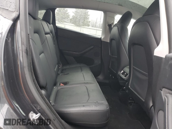 2024 Tesla Model Y Long Range with VIN 7SAYGDEE6RA278636, listed as a Copart auction lot 48718085 with 21,349 mi miles and Salvage Title. Bid and sale history available at DreamBid. Image 10.