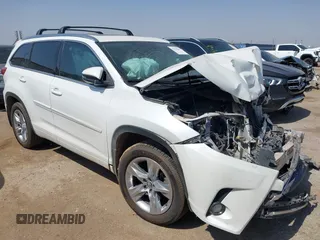 2017 Toyota Highlander Limited with VIN 5TDYZRFH9HS198614, listed as a IAAI auction lot 42513239 with 180,646 mi miles and . Bid and sale history available at DreamBid. Image 1.