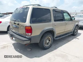 2000 Ford Explorer XLS z VIN 1FMZU62X2YZC51064, wystawiony jako IAAI lot #42562123 z przebiegiem 188 785 mil mil oraz . Historia ofert i sprzedaży dostępna na DreamBid. Obrazek 4.