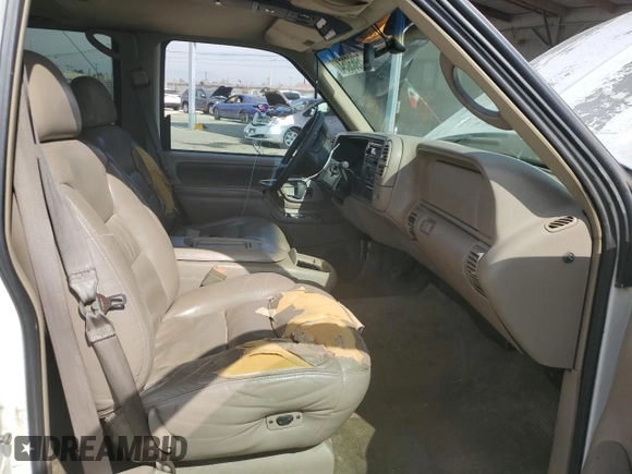 1997 Chevrolet Suburban with VIN 1GNEC16R5VJ301591, listed as a Copart auction lot 75965054 with 213,321 mi miles and Salvage Title. Bid and sale history available at carsss.com. Image 7.
