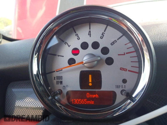 2013 MINI Hardtop S with VIN WMWSV3C50DT476088, listed as a IAAI auction lot 42534717 with 130,565 mi miles and . Bid and sale history available at DreamBid. Image 7.