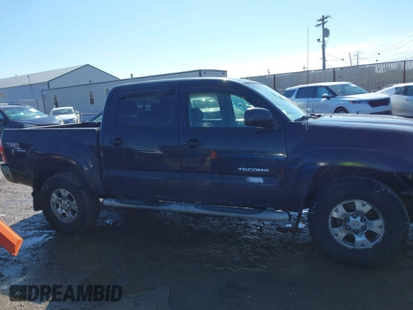 2008 Toyota Tacoma z VIN 5TELU42N78Z503599, wystawiony jako IAAI lot #41657166 z przebiegiem 227 630 mil mil oraz . Historia ofert i sprzedaży dostępna na DreamBid. Obrazek 13.