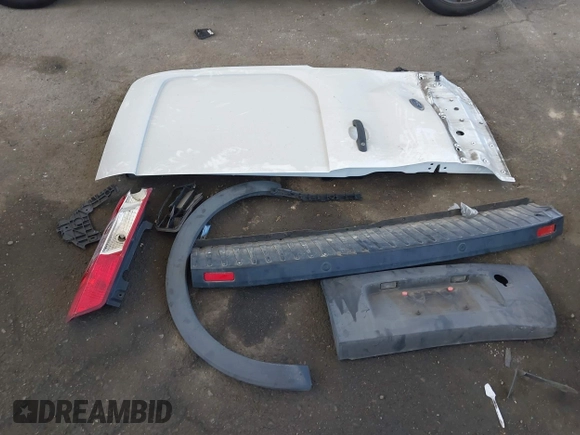2021 Ford Transit Cargo с VIN 1FTBR1C84MKA37715, выставлен на аукционе IAAI как лот 41912160 с пробегом 185 240 миль миль и . История ставок и продаж доступна на DreamBid. Изображение 12.