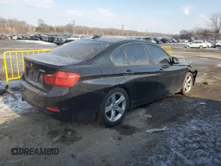 2014 BMW 3 Series 328i xDrive с VIN WBA3B5G54ENS06340, выставлен на аукционе Copart как лот 42126795 с пробегом 123 999 миль миль и Списание • Salvage title. История ставок и продаж доступна на DreamBid. Изображение 3.