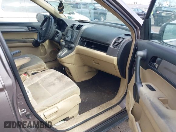 2011 Honda CR-V LX with VIN 5J6RE4H35BL003907, listed as a IAAI auction lot 41912952 with 116,607 mi miles. Bid and sale history available at carsss.com. Image 5.