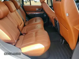 2011 Land Rover Range Rover Sport SC z VIN SALSH2E45BA278231, wystawiony jako Copart lot #61442385 z przebiegiem 123 550 mil mil oraz Nie do naprawy • Non repairable. Historia ofert i sprzedaży dostępna na DreamBid. Obrazek 11.